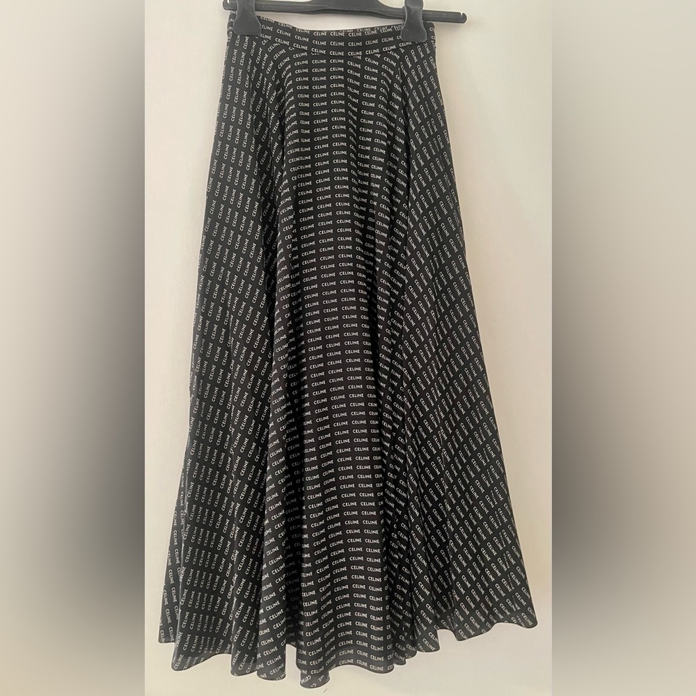 Celine skirt NWT Celine Monochrome print
